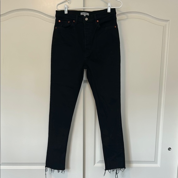 Re/Done Black Raw Hem Jeans - Picture 2 of 12